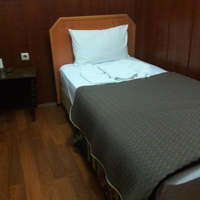 Hotel Ottoman Коня Екстериор снимка