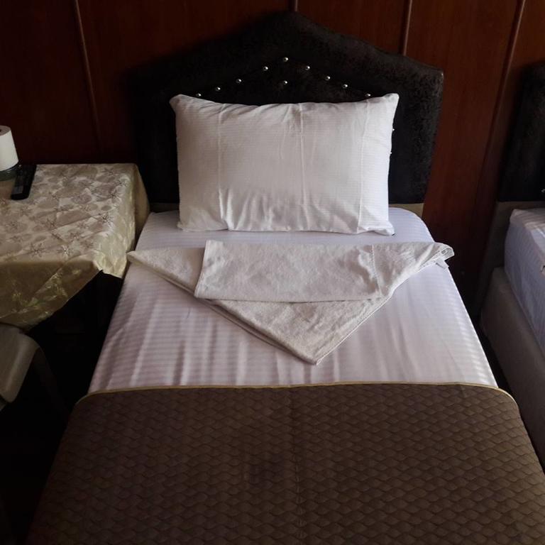 Hotel Ottoman Коня Екстериор снимка